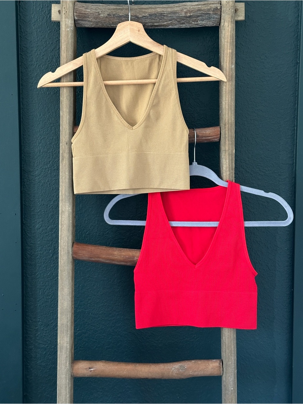 New Bralette Pair- V-Neck Ribbed Tank Top - Red and Tan Women’s Small Stretch